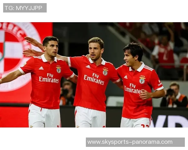 本菲卡逆袭热刺3-2爆冷全场沸腾精彩瞬间回顾与分析